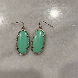 Kendra Scott Elle drop earrings in seafoam green